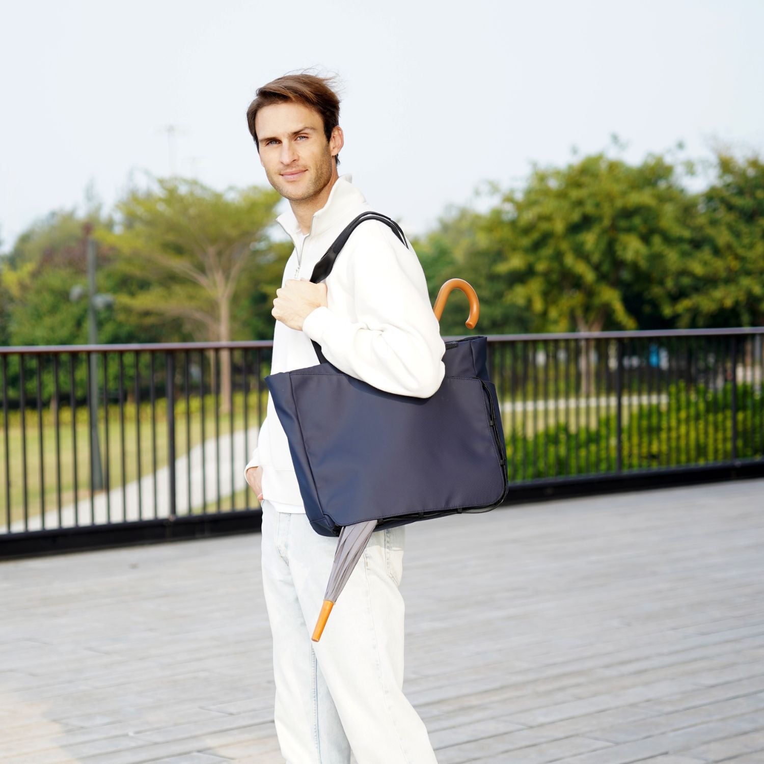 Kangaroo Messenger Tote (pre-order)