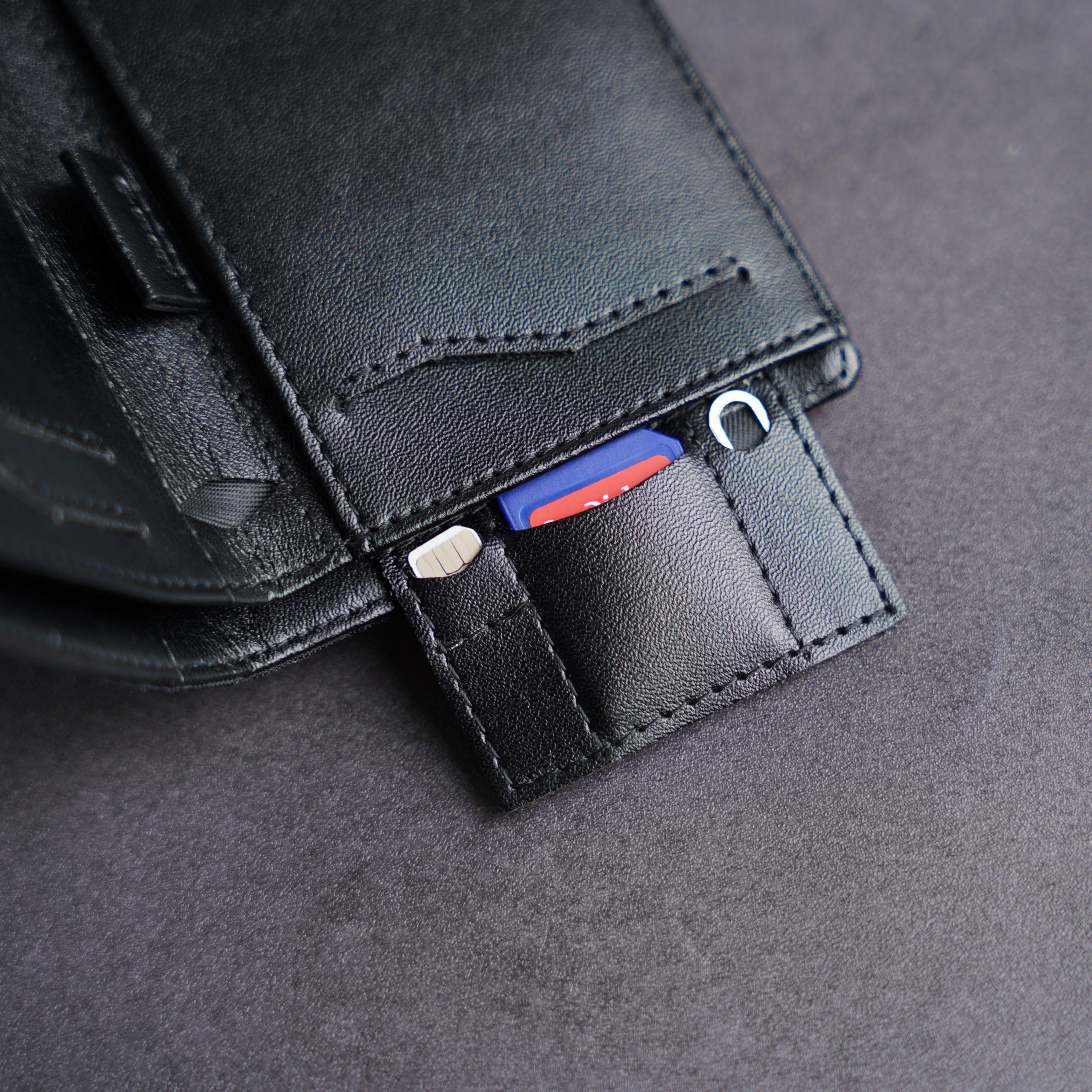 Explorer Wallet S
