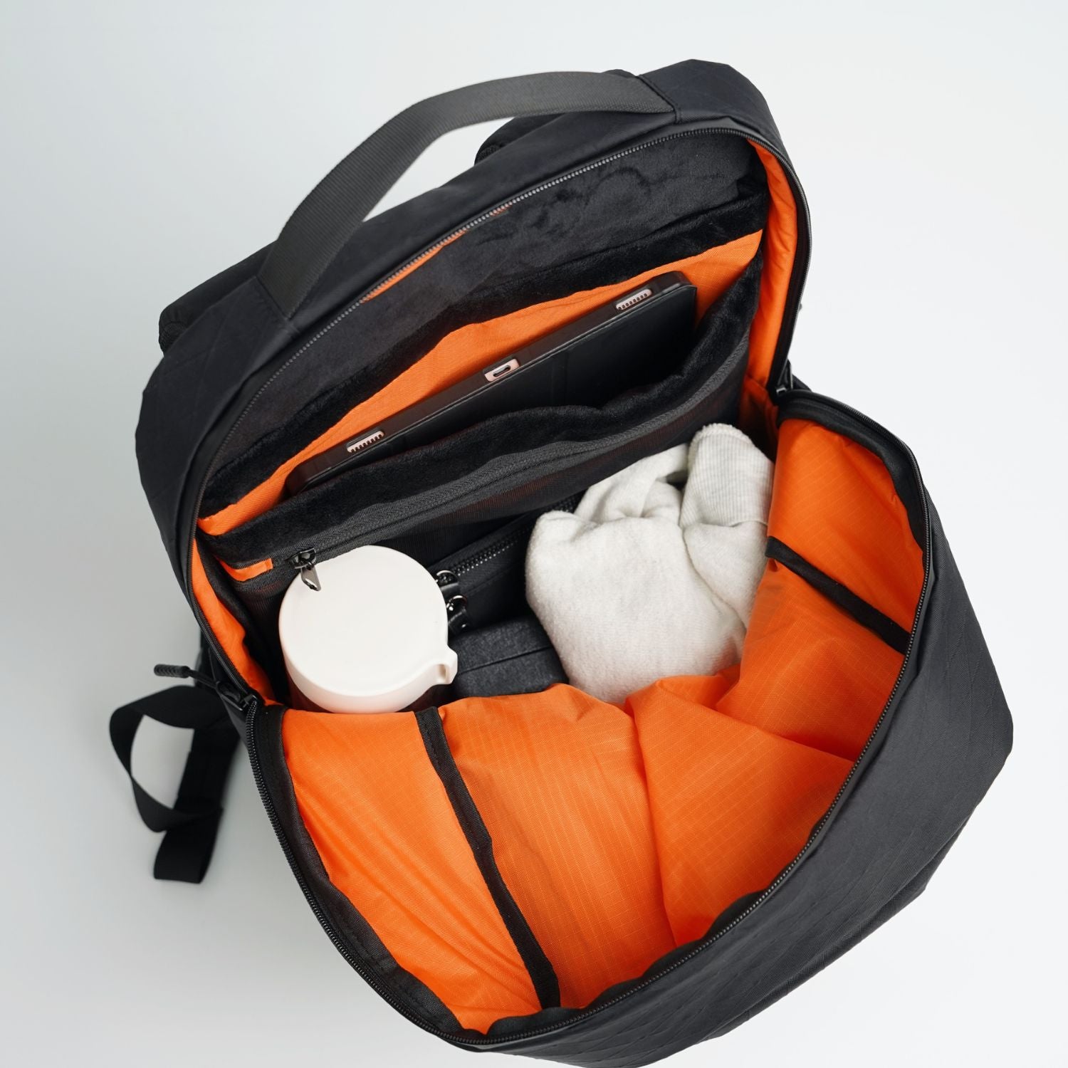 D2D Essential Backpack (pre-order)