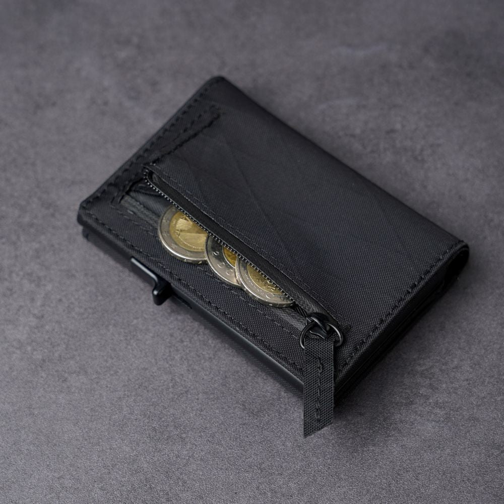 Explorer Wallet (pre-order)