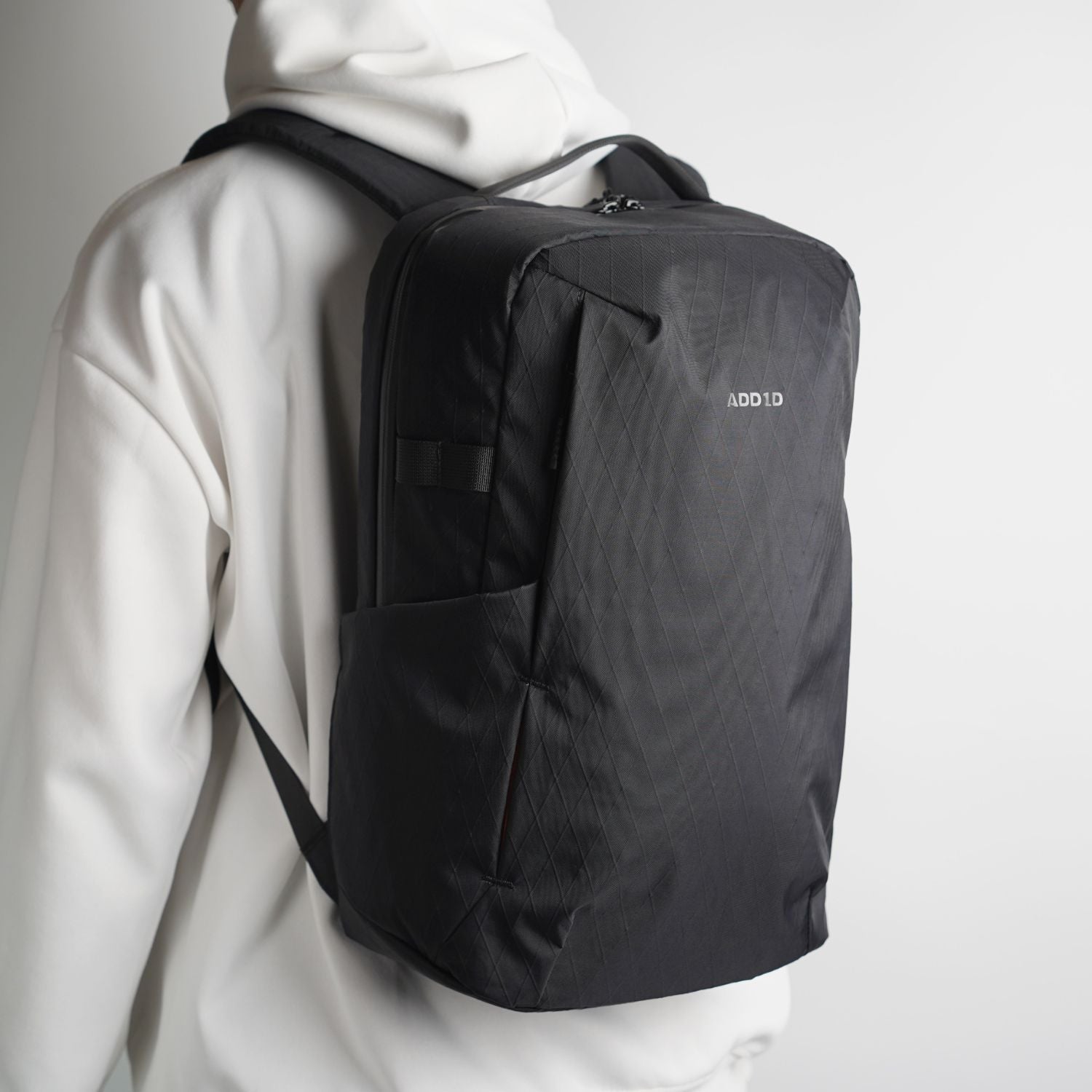 D2D Essential Backpack (pre-order)