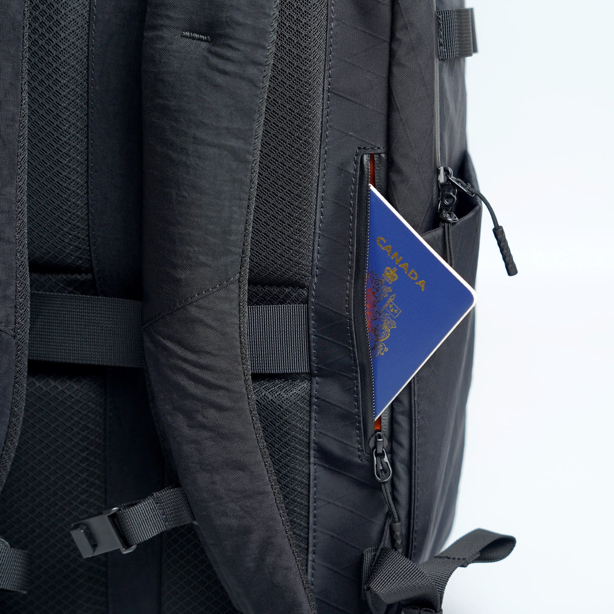 D2D Essential Backpack Pro (pre-order)