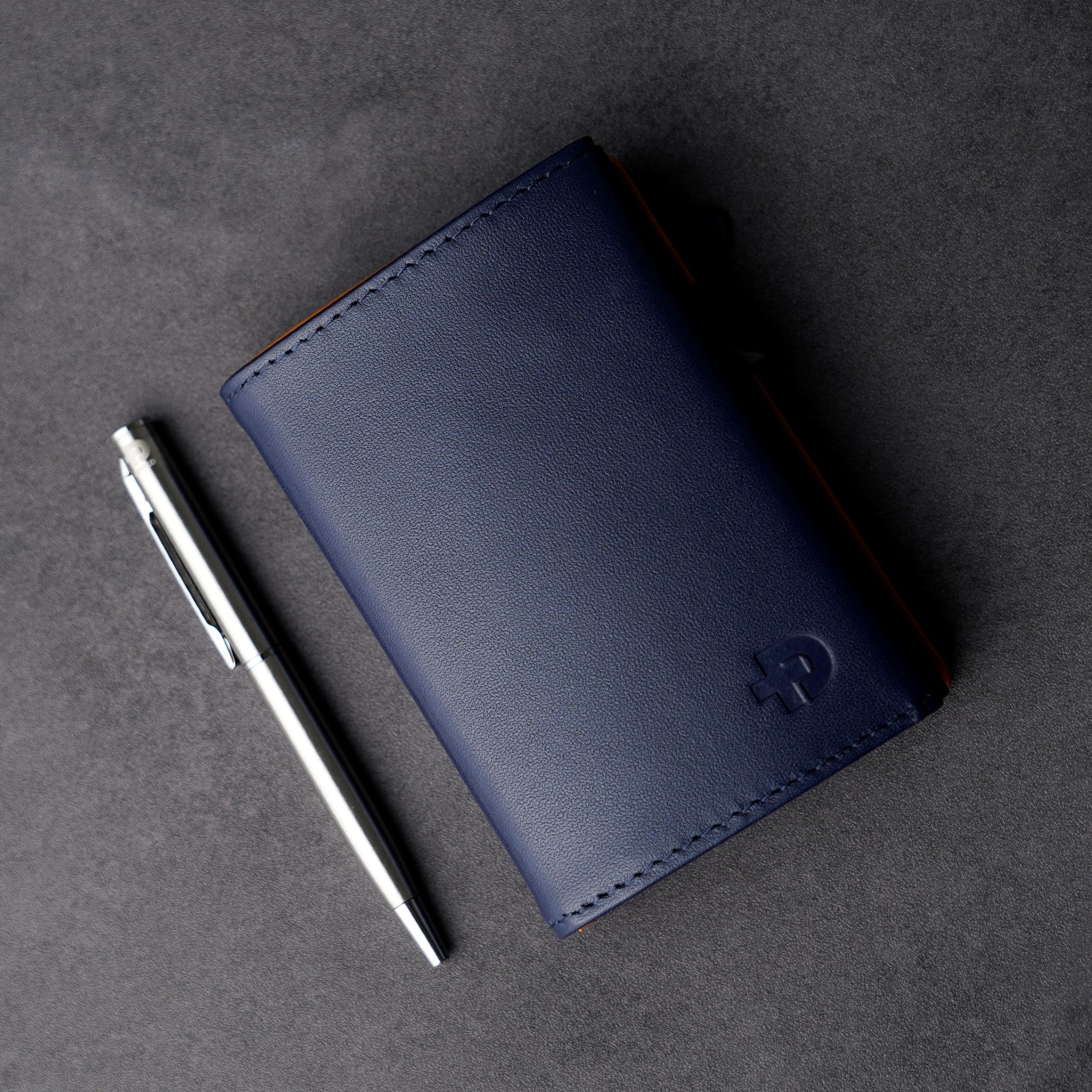 ADD1D Explorer Wallet Leather Edition compact RFID-blocking leather zipper wallet in navy