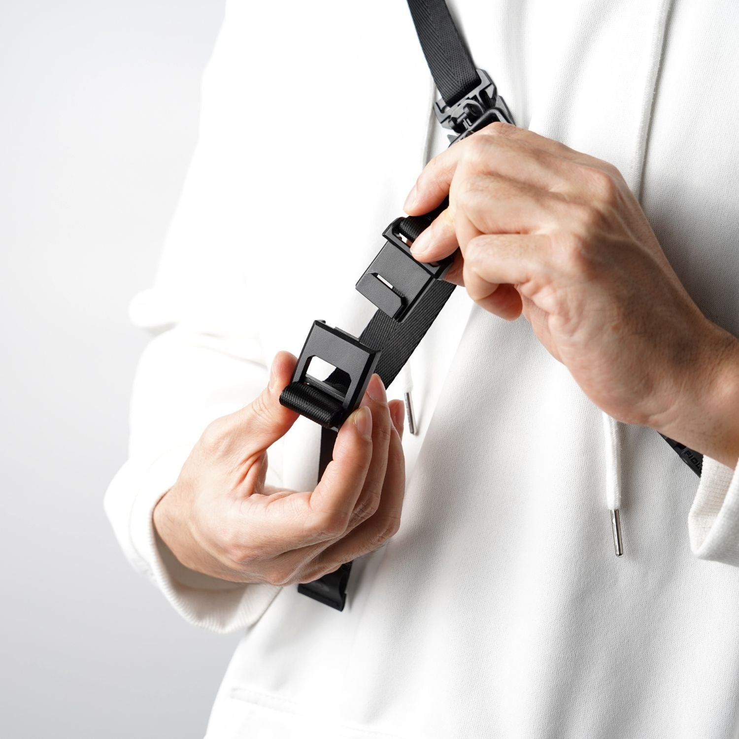 Close-up detail of high-strength magnetic snap latch on ADD1D Magnetic Gripper